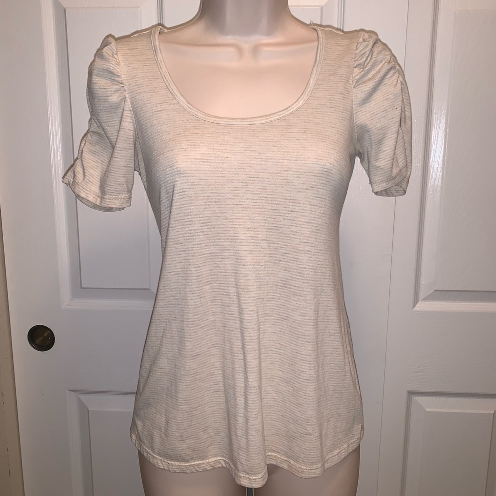 Xhilaration short sleeve blouse with lace back 🥰